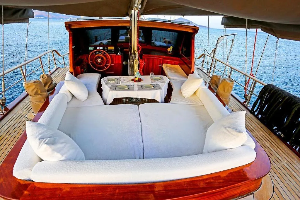 Botel Luxury Hotel Boat In Bodrum Marina
